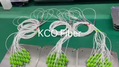Producción de divisor de fibra óptica SC APC UPC